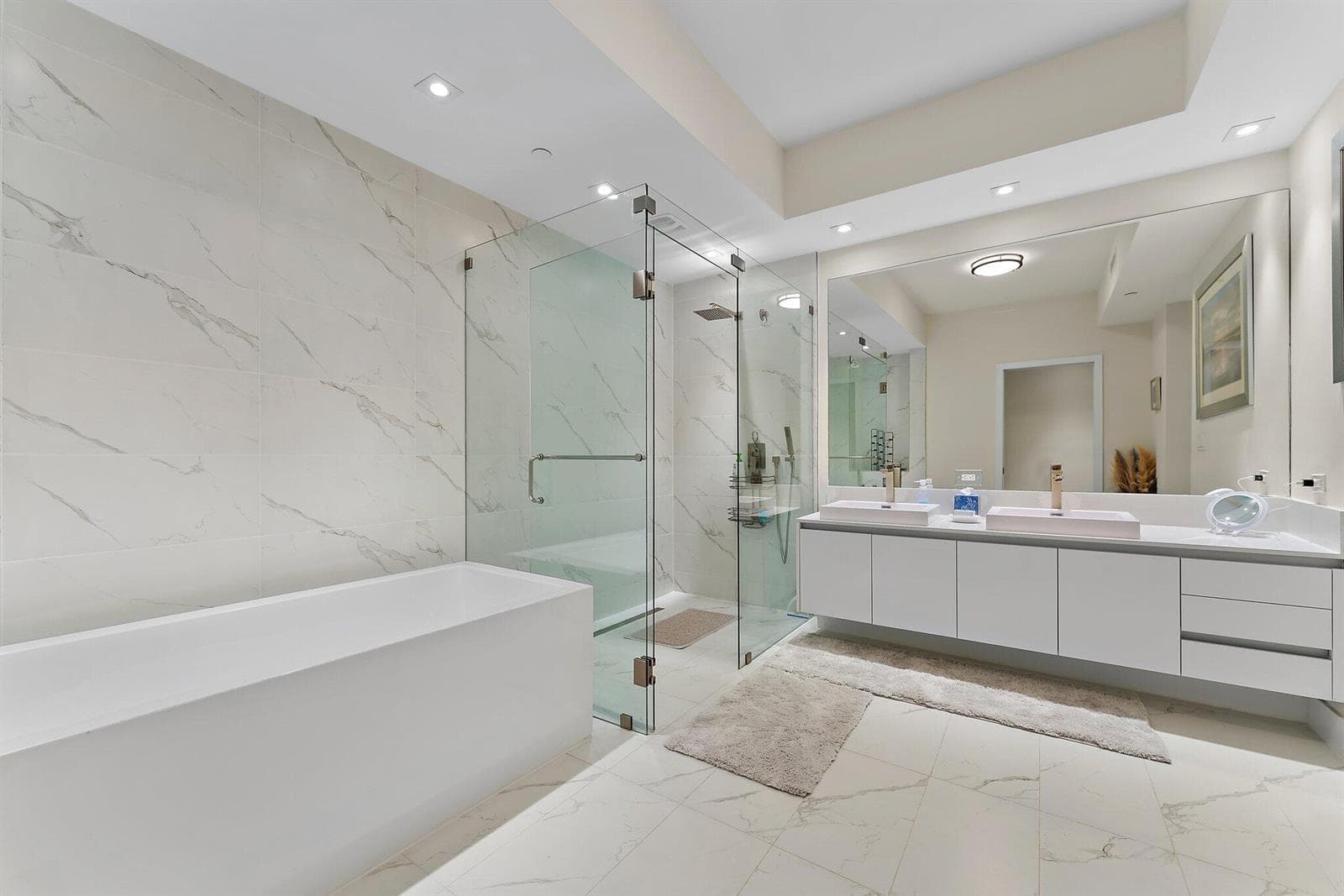 3100 N Ocean Drive 1906 photo 19