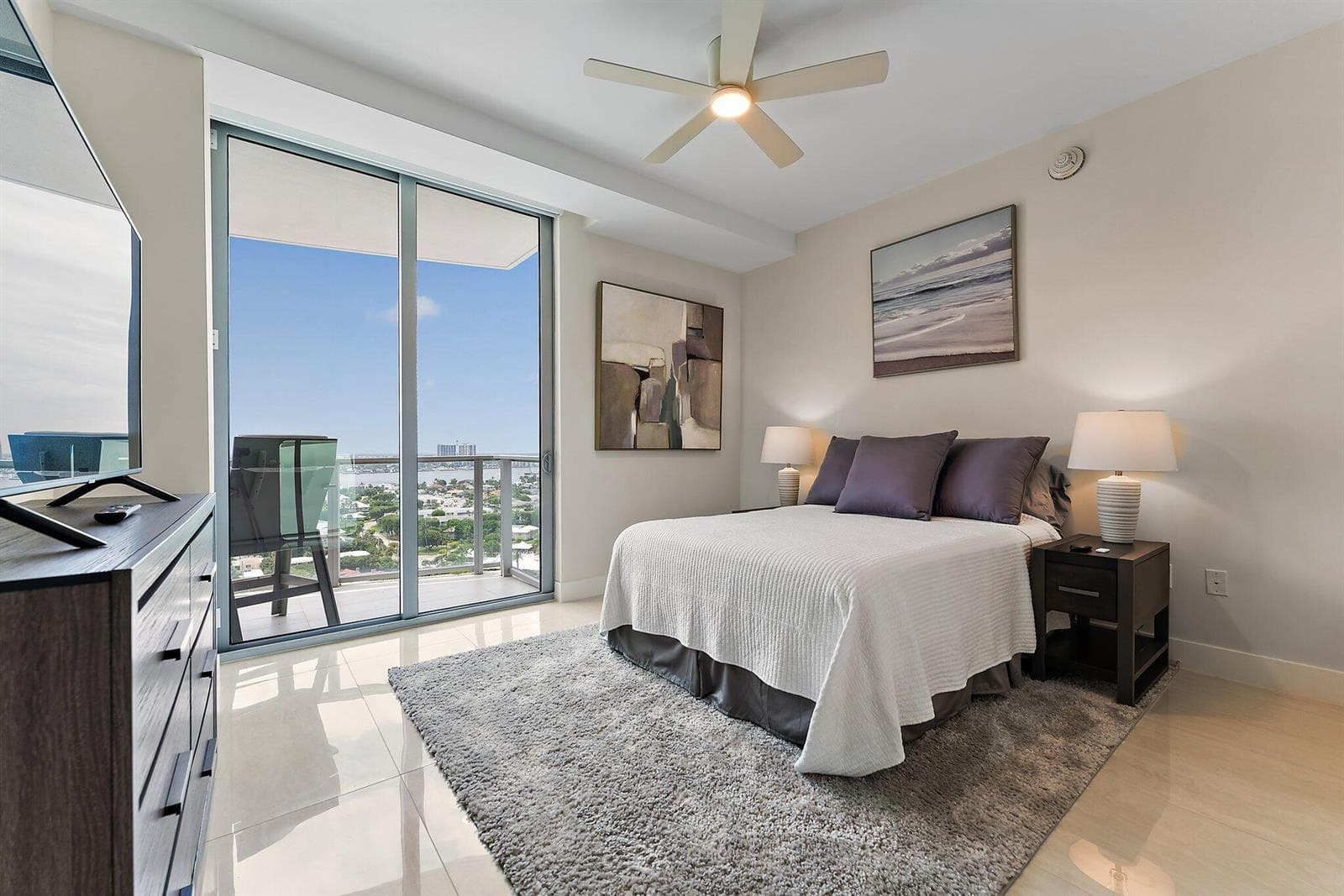 3100 N Ocean Drive 1906 photo 21