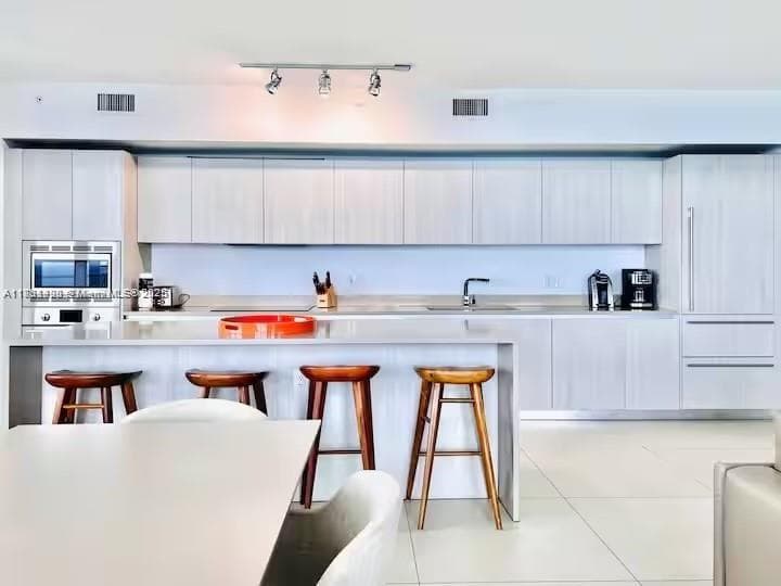 4111 S Ocean Dr 1801 photo 5