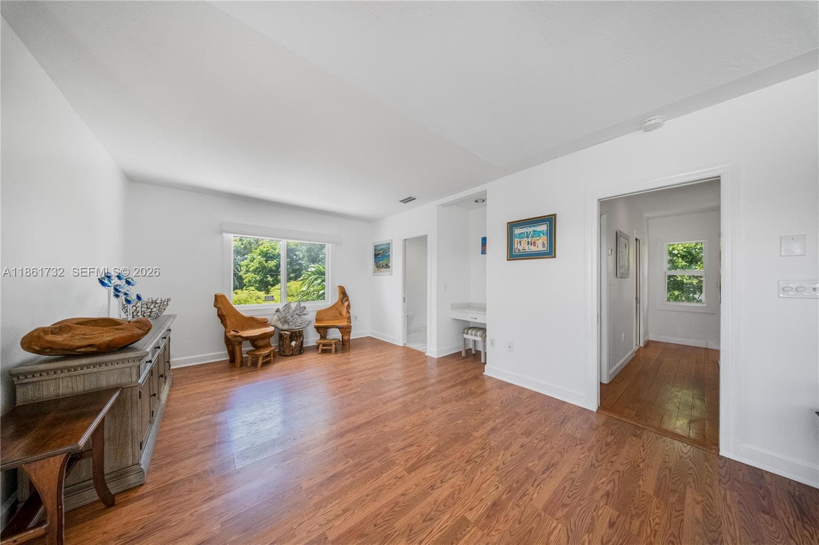 316 N Dr photo 16