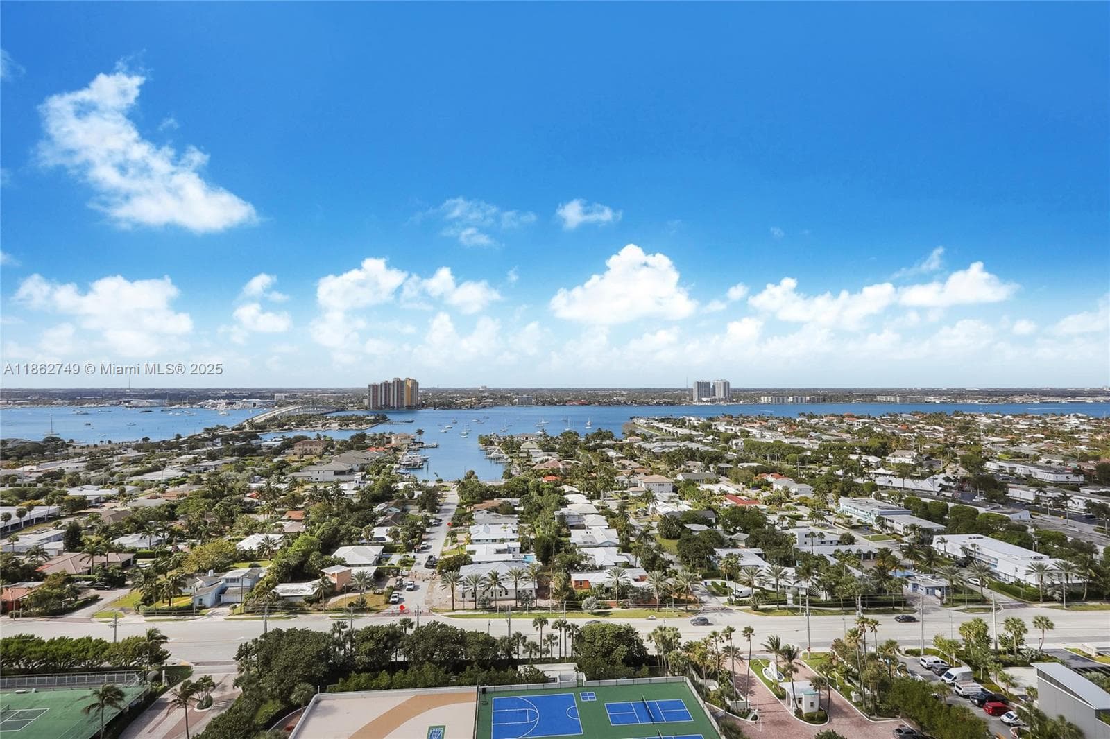 3000 N Ocean Dr 24H photo 15