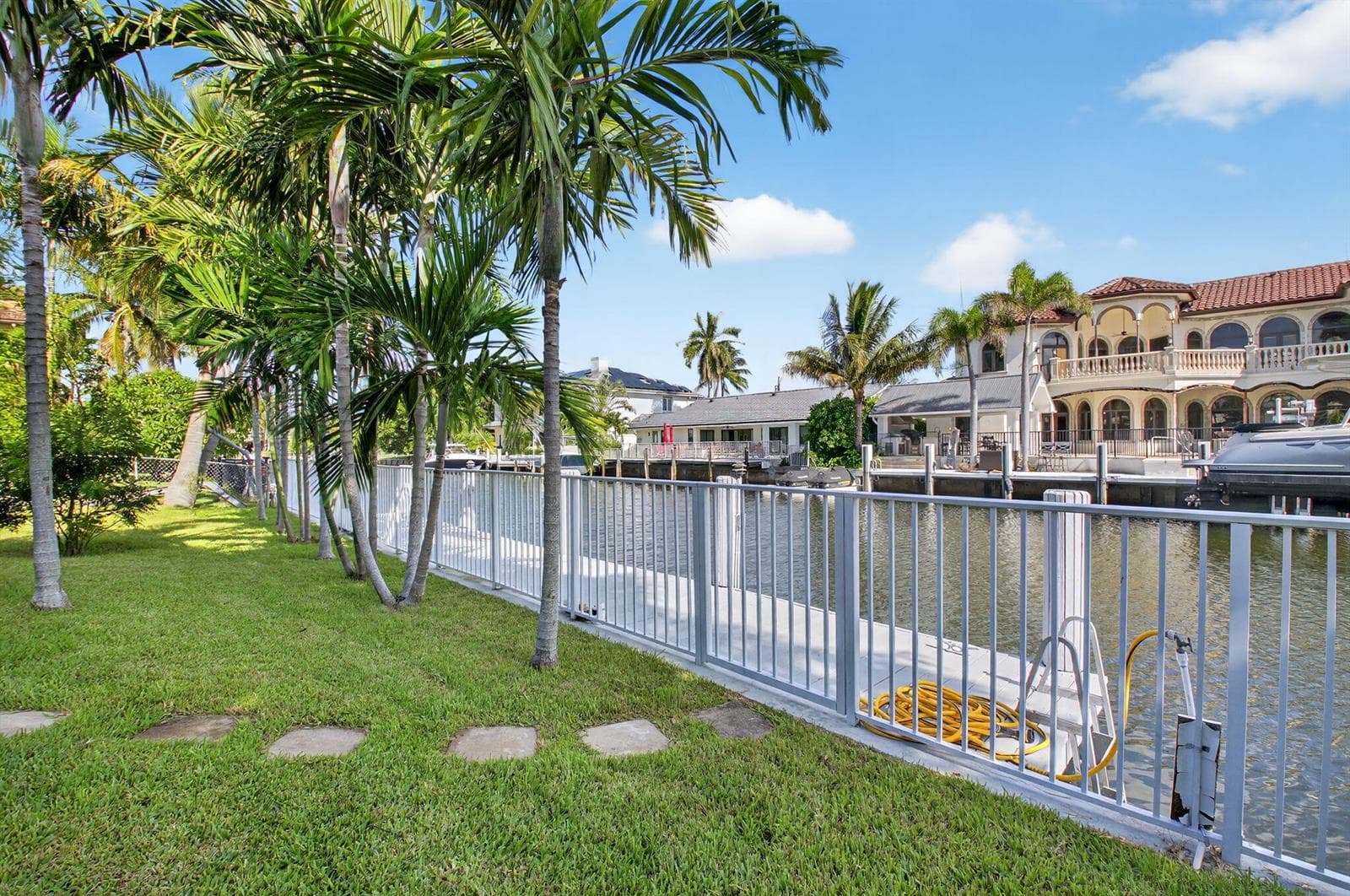 937 Banyan Drive photo 6