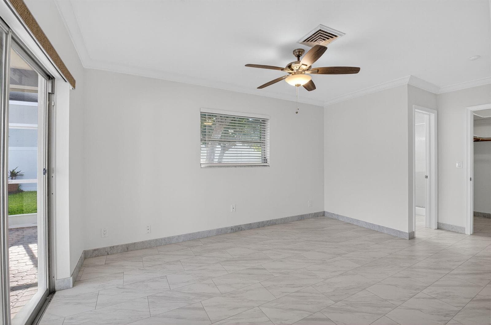 937 Banyan Drive photo 12