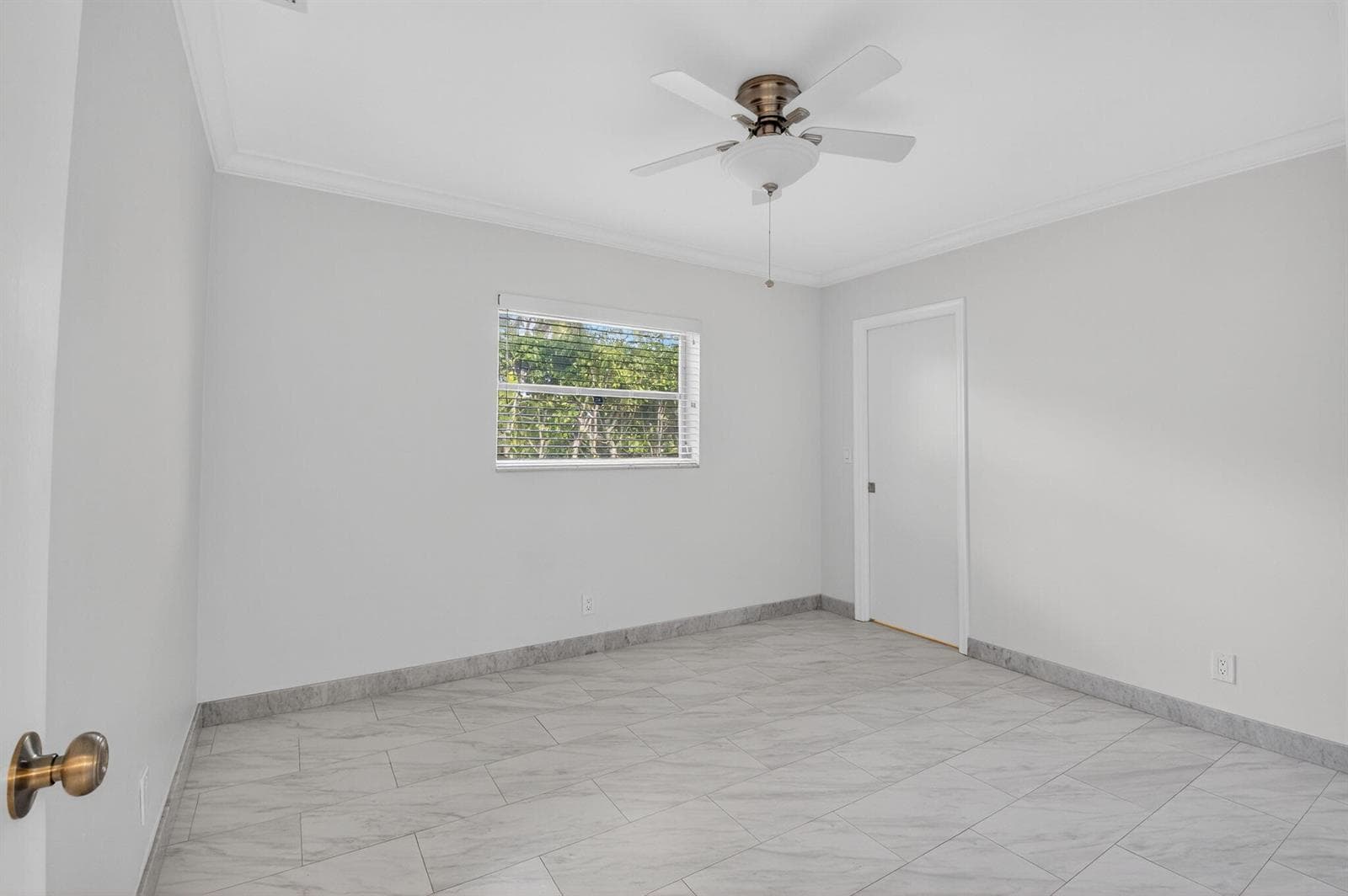 937 Banyan Drive photo 15