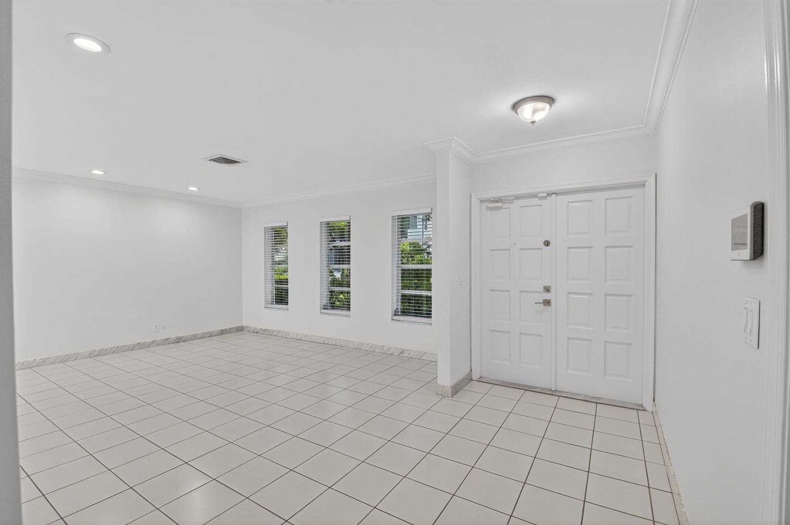 937 Banyan Drive photo 11