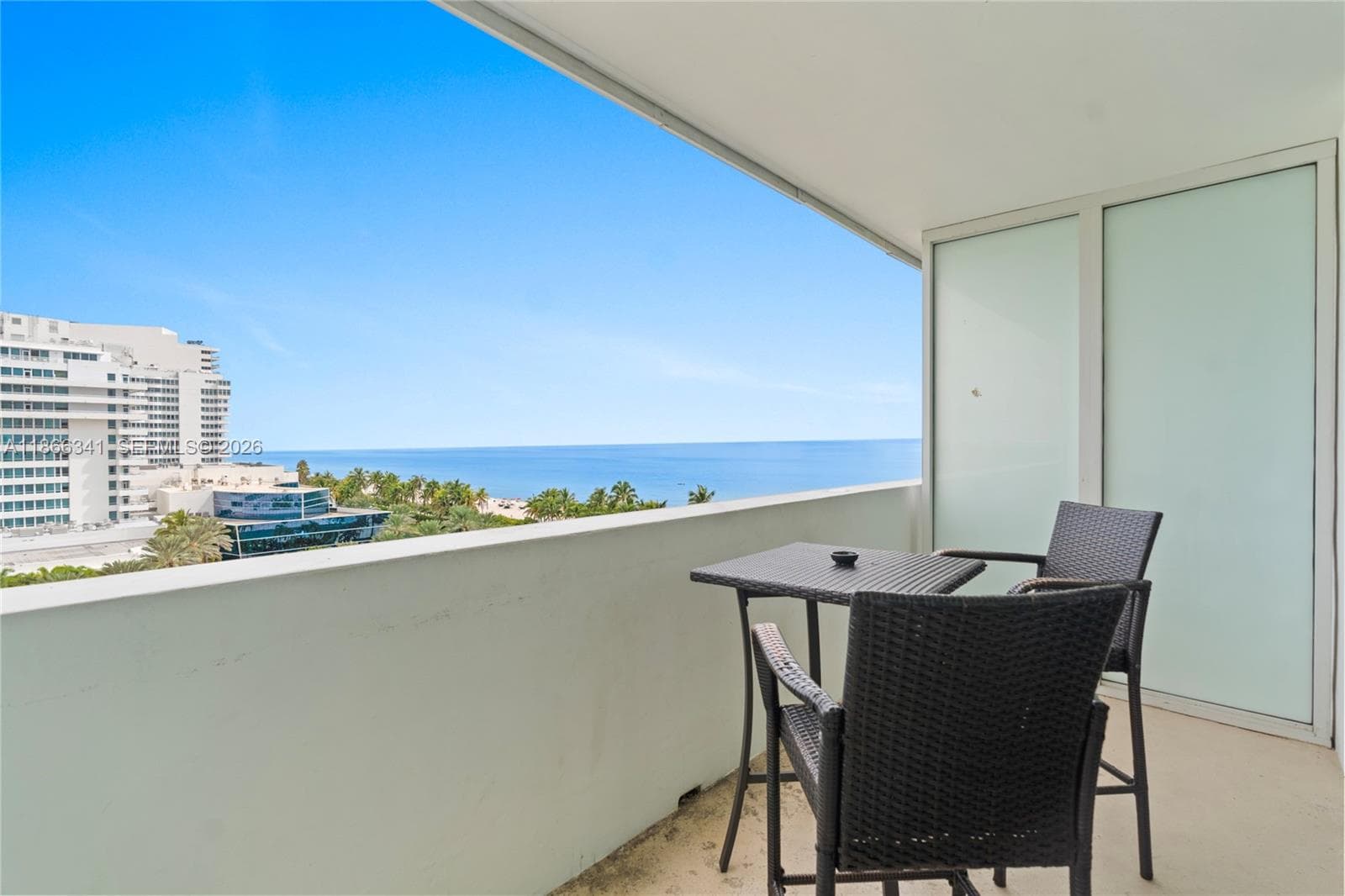 4391 Collins Ave 803 photo 15