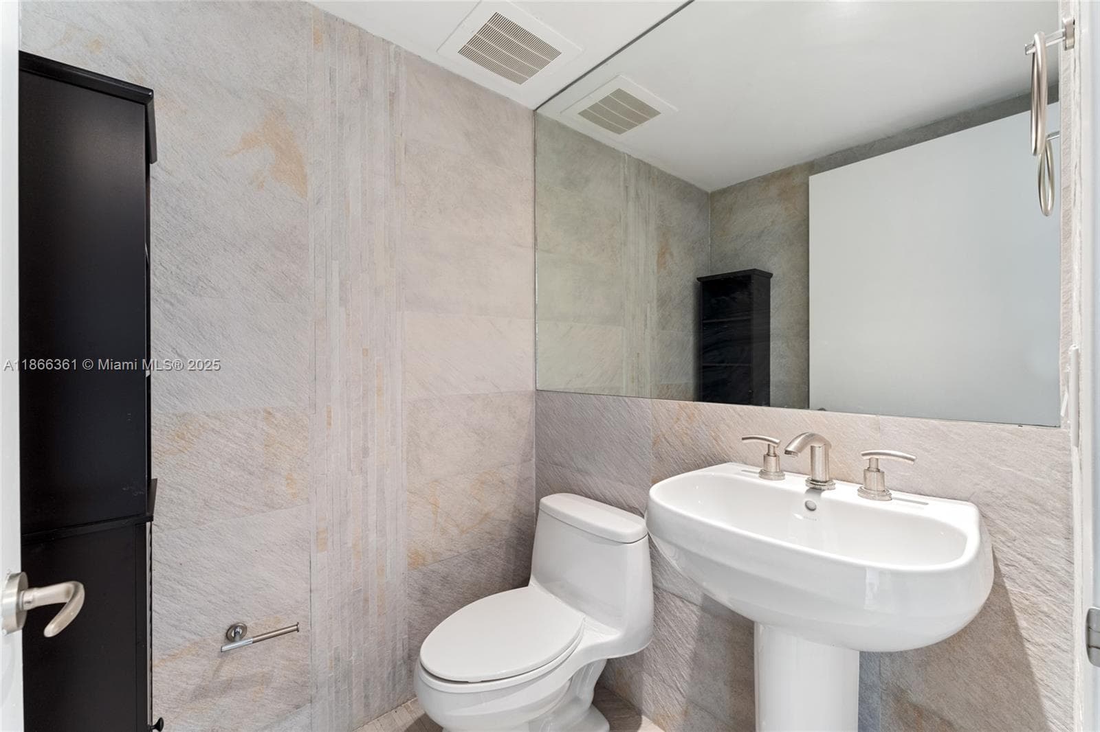 901 Brickell Key Blvd 2801 photo 3