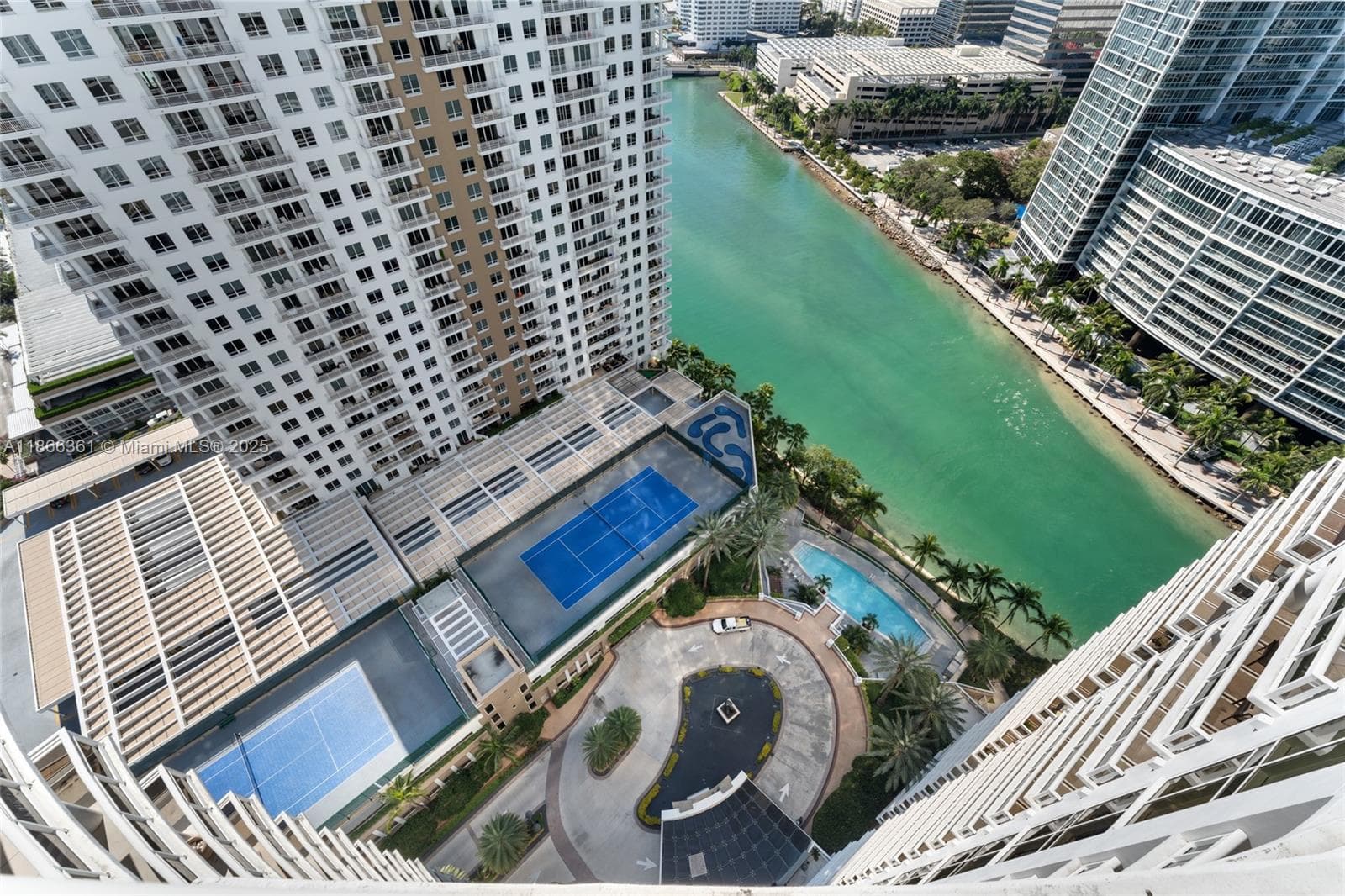 901 Brickell Key Blvd 2801 photo 11