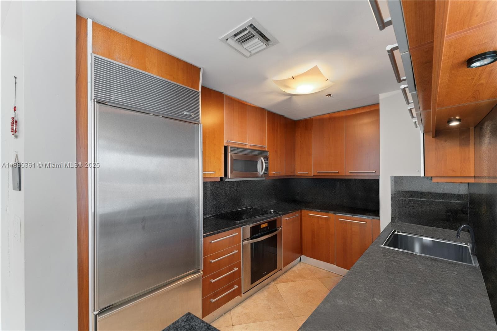 901 Brickell Key Blvd 2801 photo 4