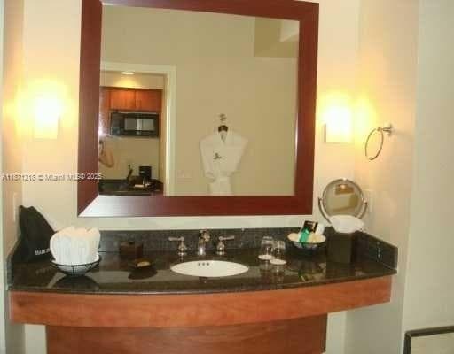 18001 Collins Ave 1801 photo 6