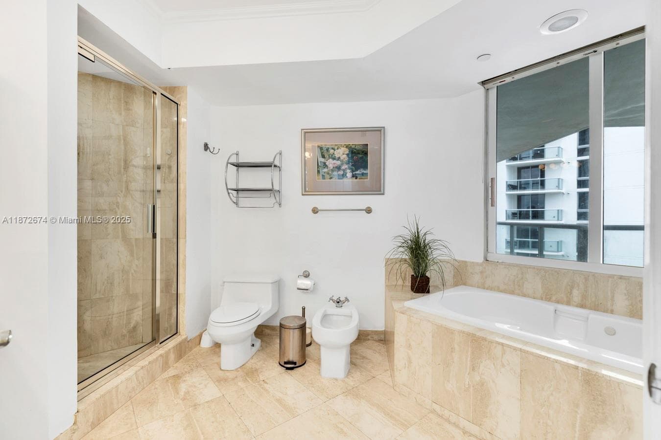 18671 Collins Ave 604 photo 17