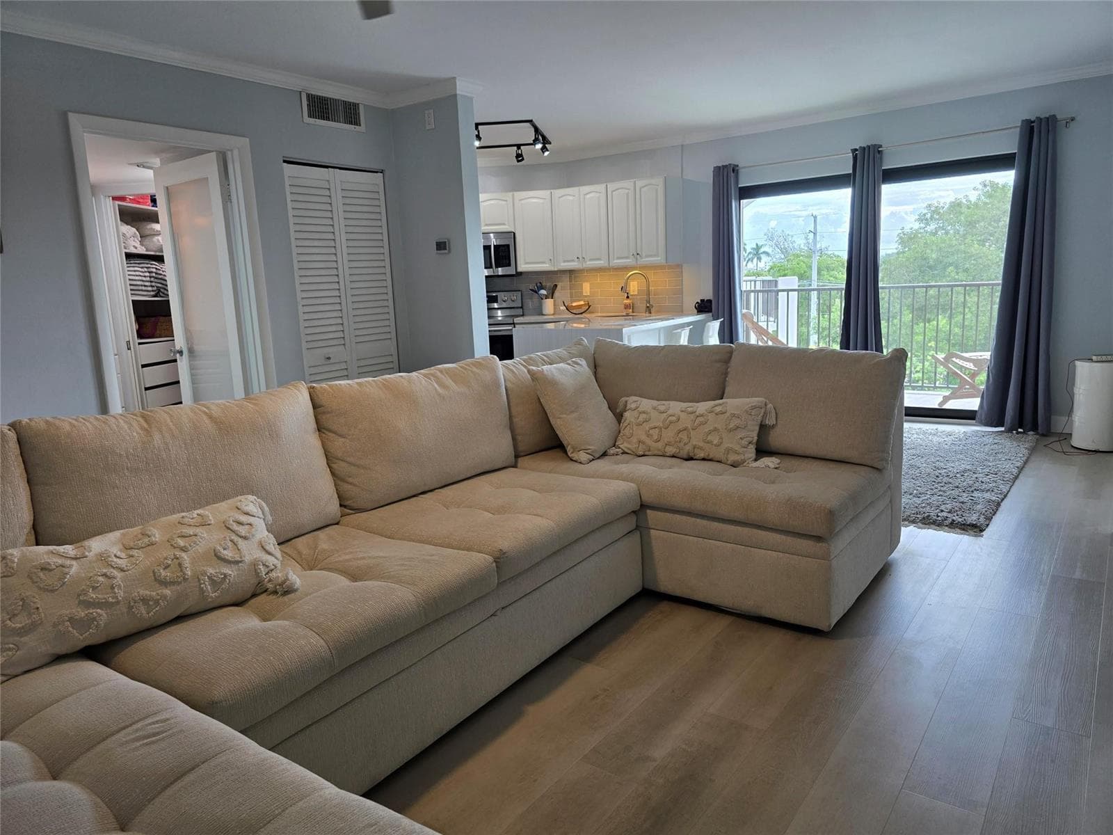 900 River Reach Drive 517 photo 15