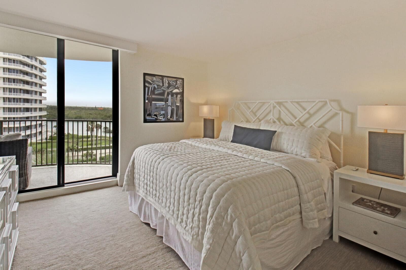 400 Beach Road 504 photo 13