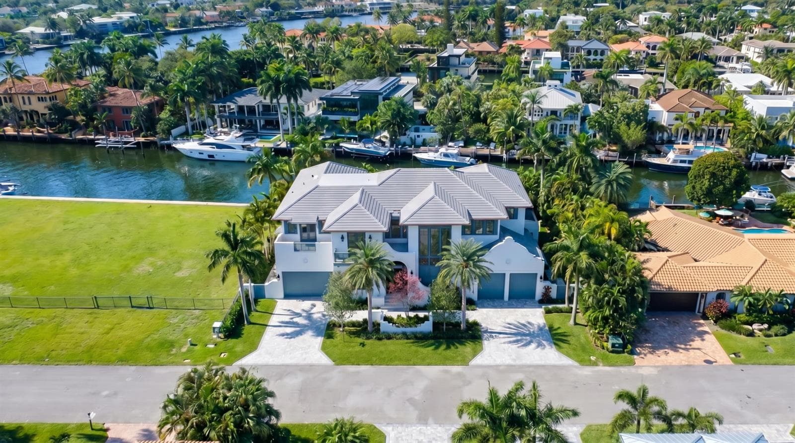 515 Lido Drive photo 6
