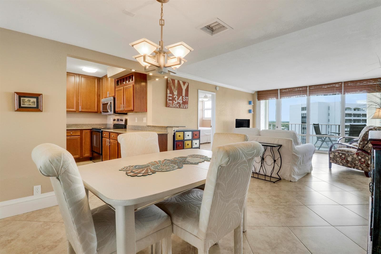 336 Golfview Road 1016 photo 7