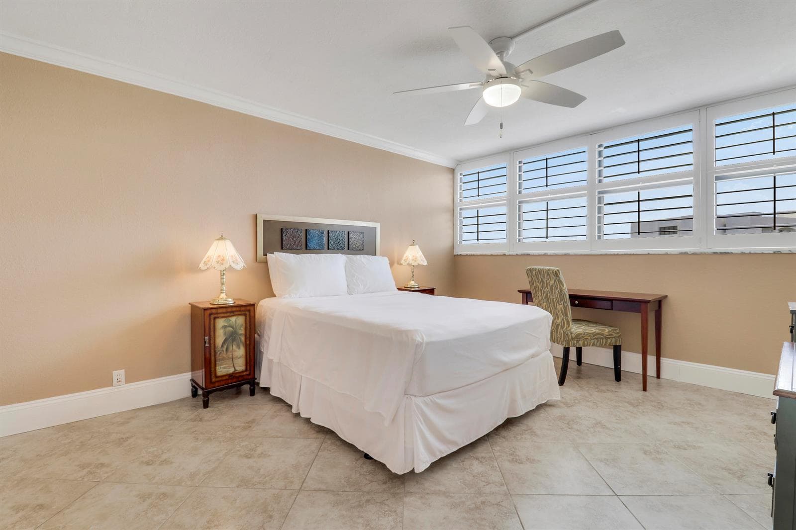 336 Golfview Road 1016 photo 25