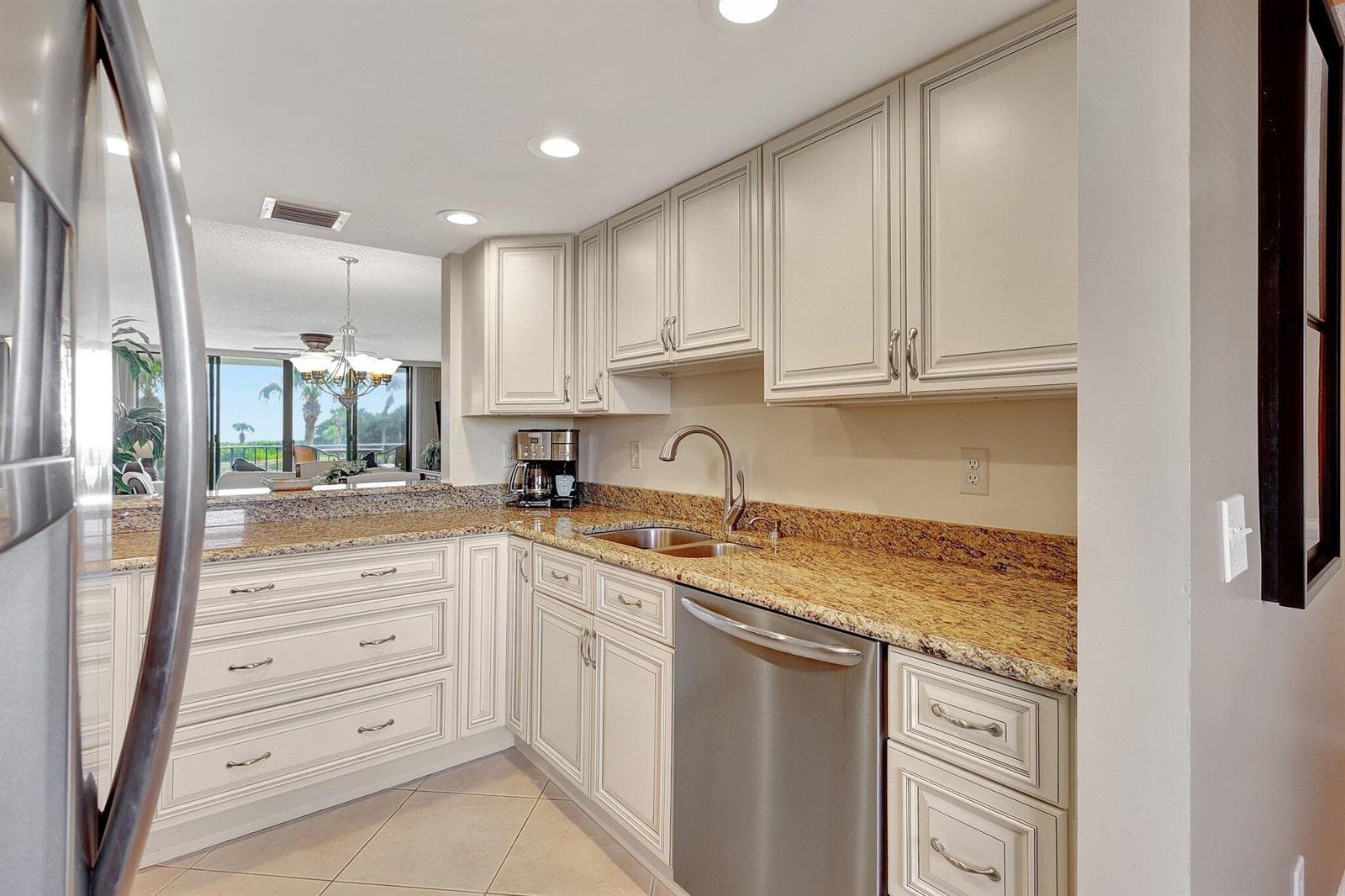 5055 N Highway A1a 205 photo 8