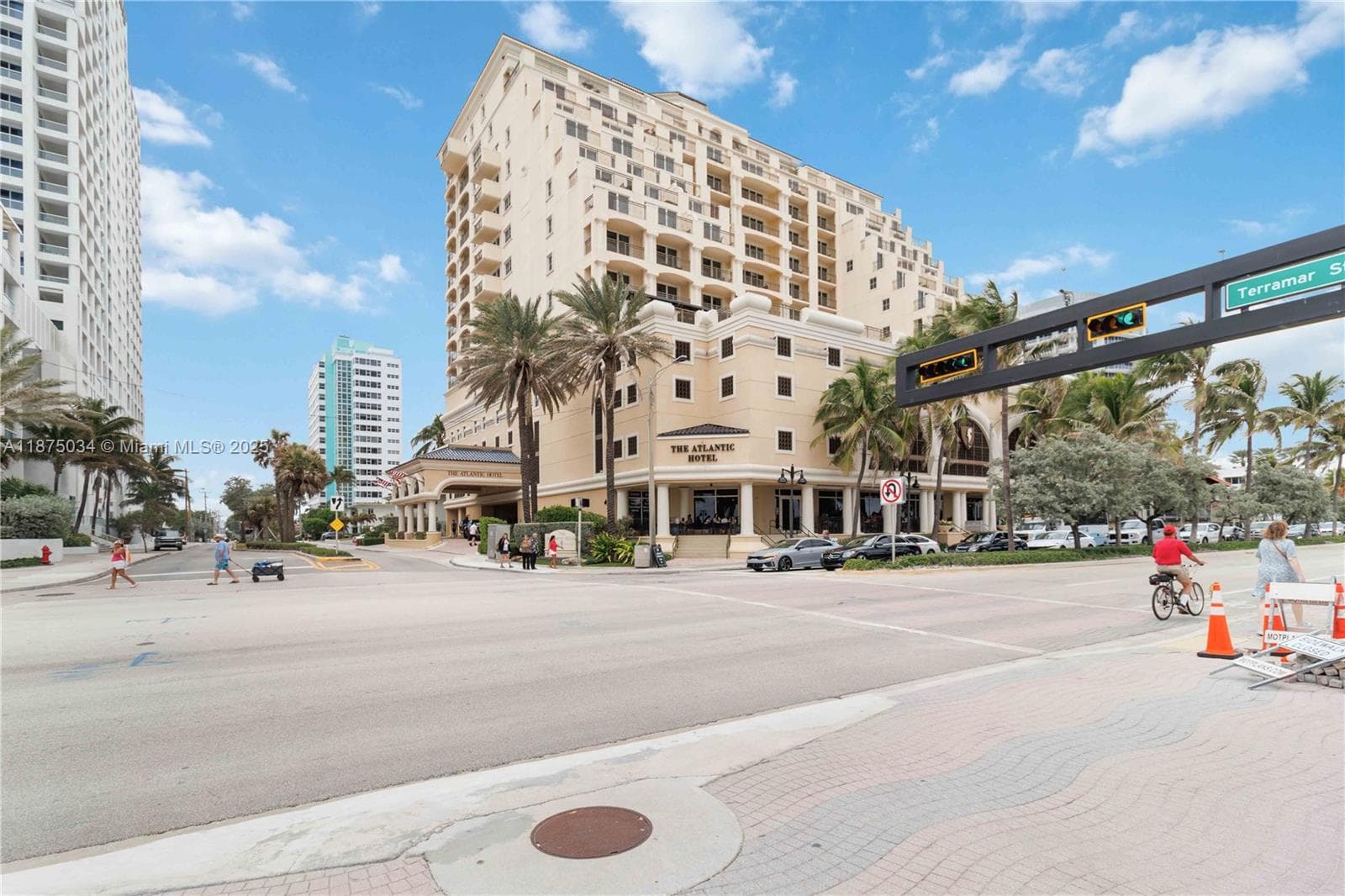 601 N Ft Lauderdale Beach Blvd 611 photo 4