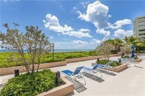 1800 S Ocean Boulevard 403 photo 6