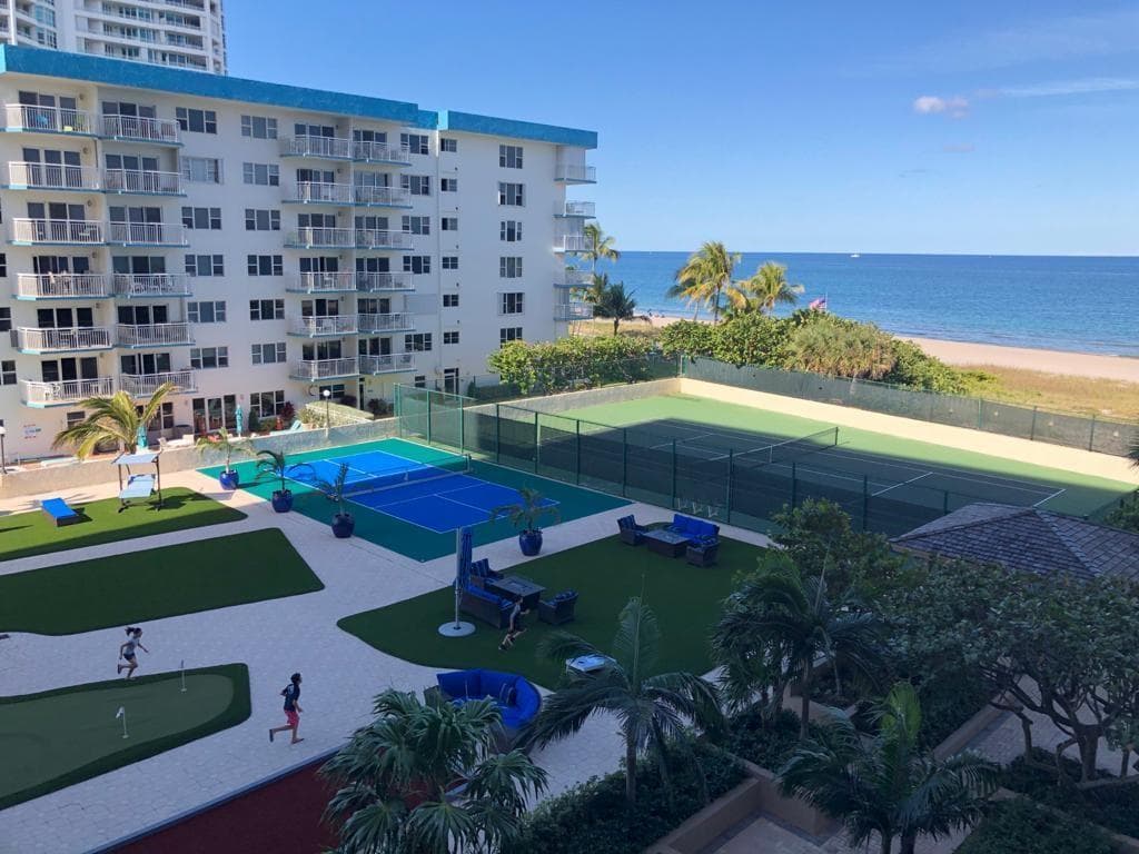 1800 S Ocean Boulevard 403 photo 4