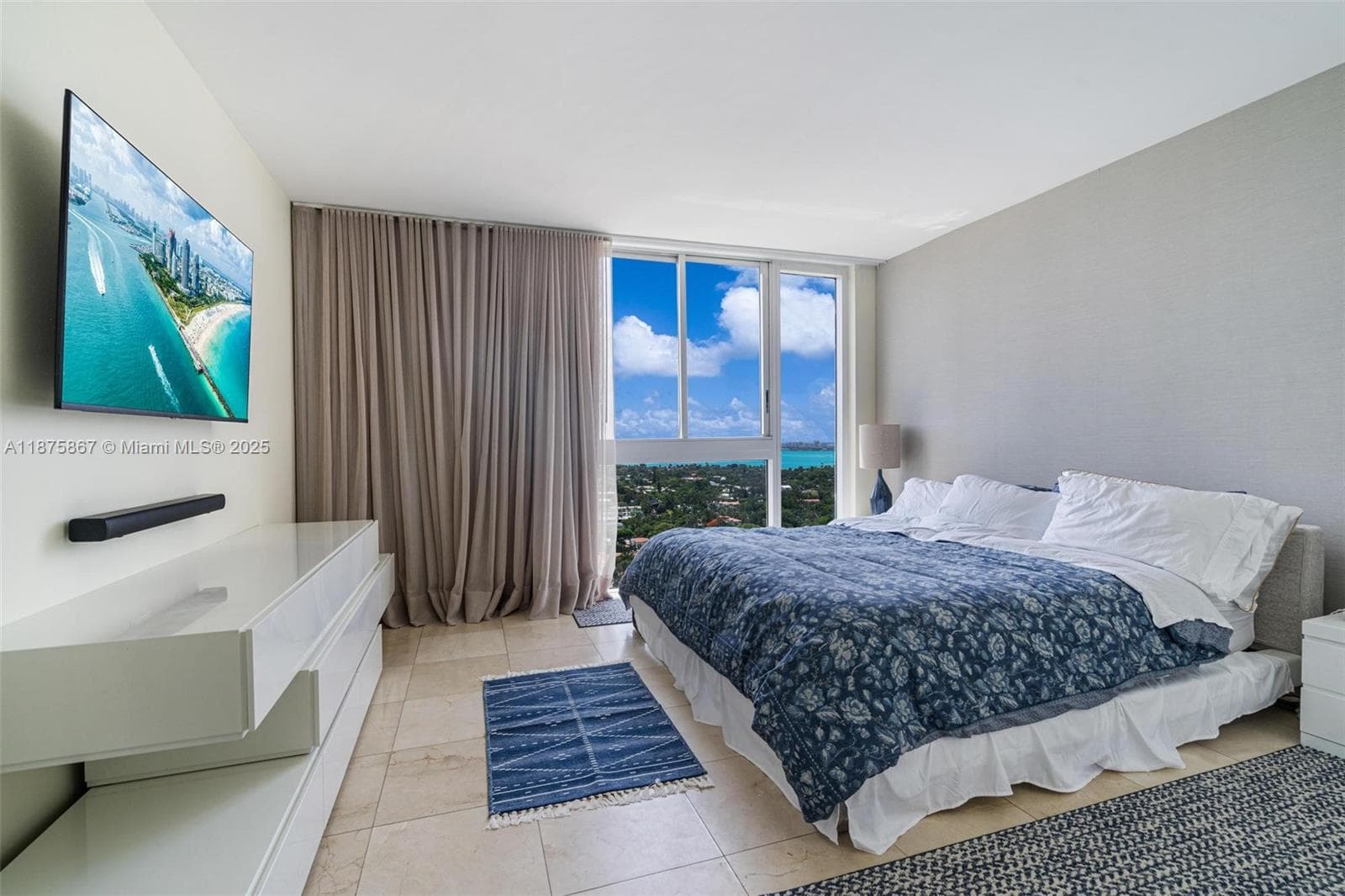 4779 Collins Ave 2305 photo 13