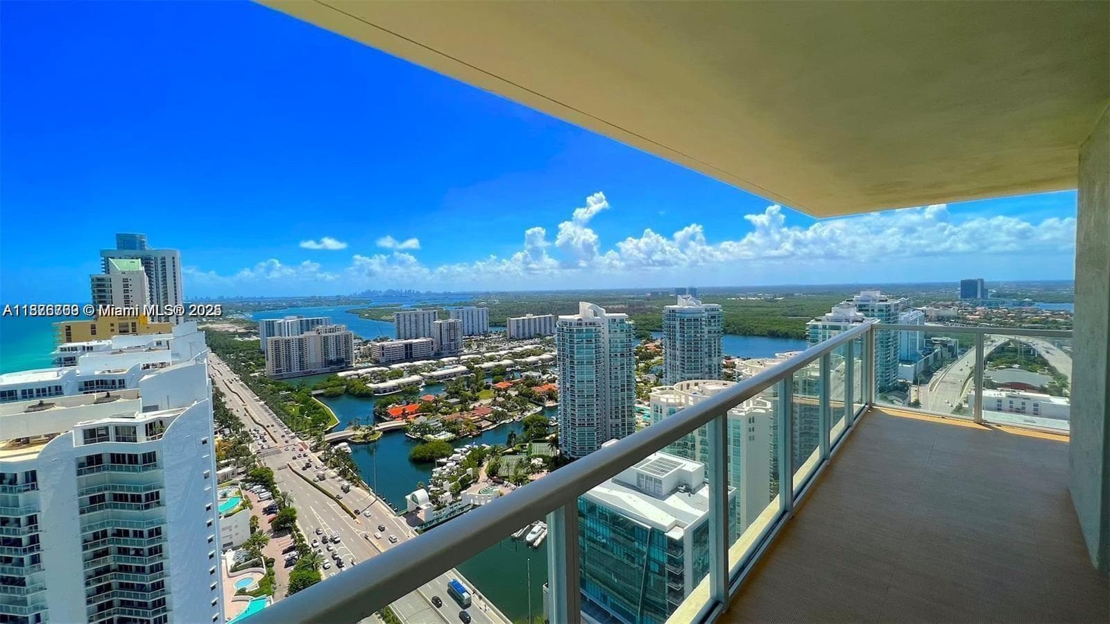 16699 Collins Ave 3808 photo 6