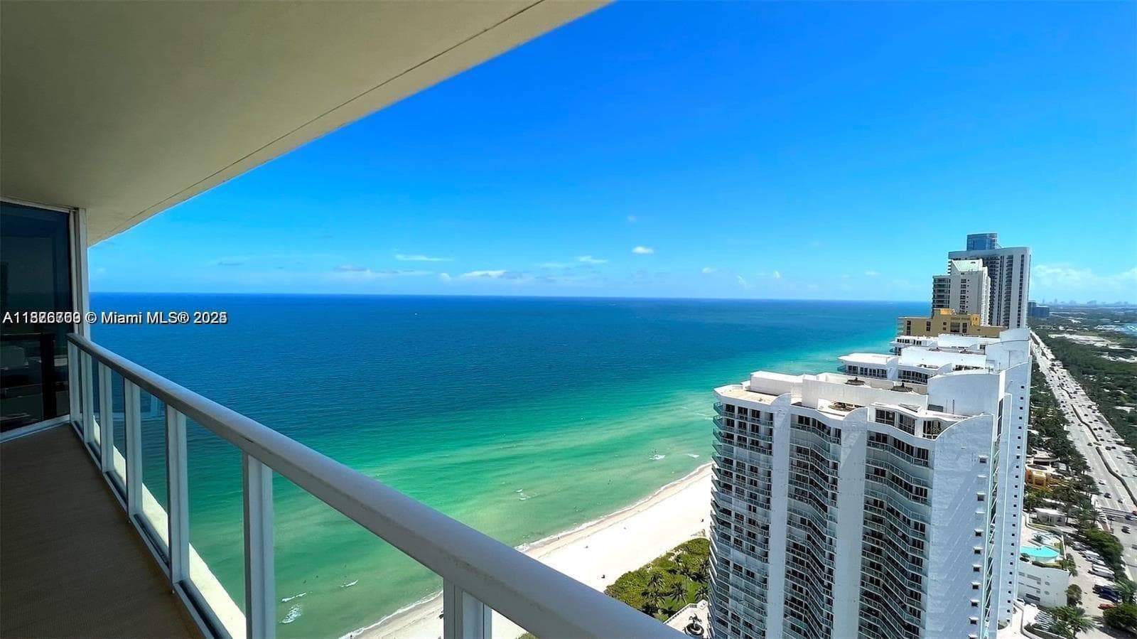 16699 Collins Ave 3808 photo 4