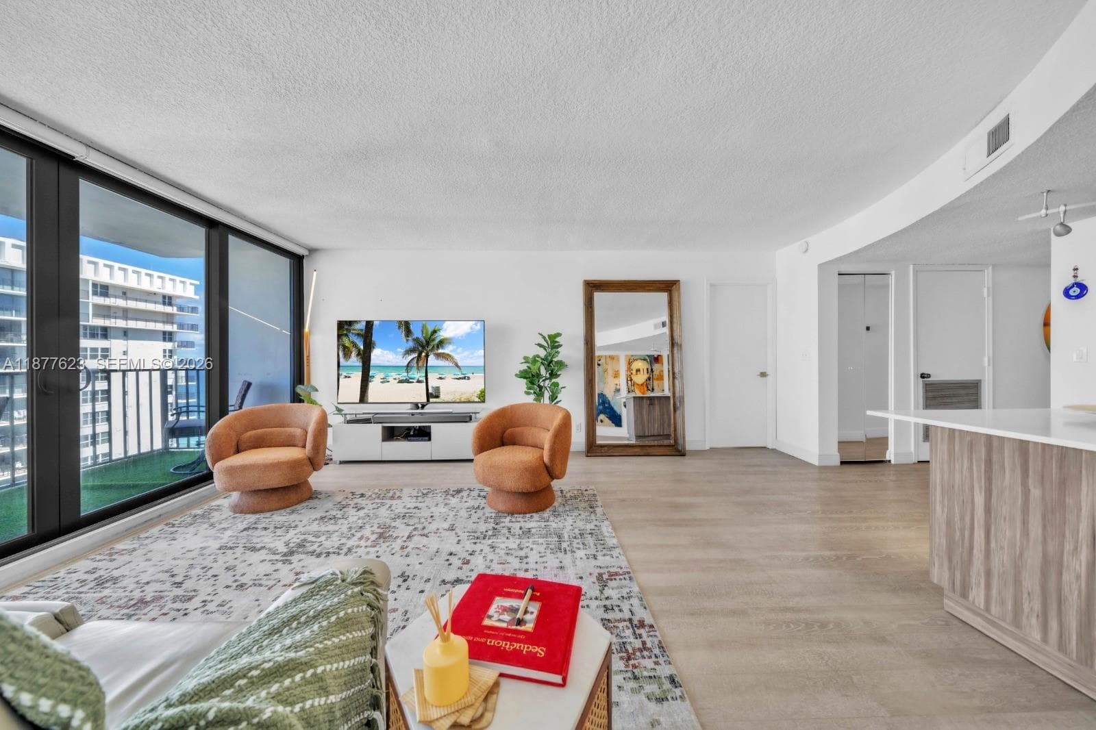 2401 S Ocean Dr 2504 photo 4