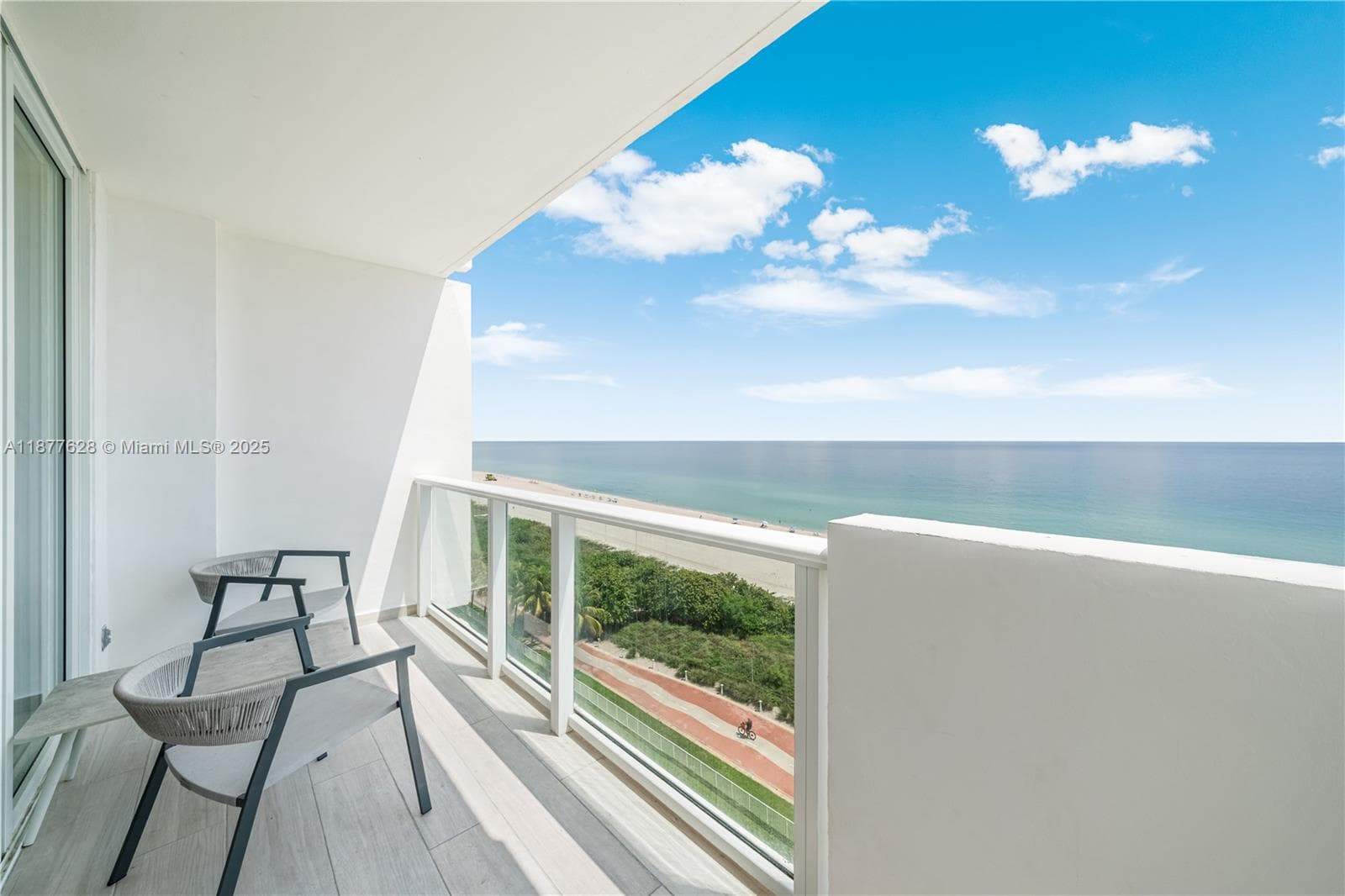 5601 Collins Ave 1011 photo 15
