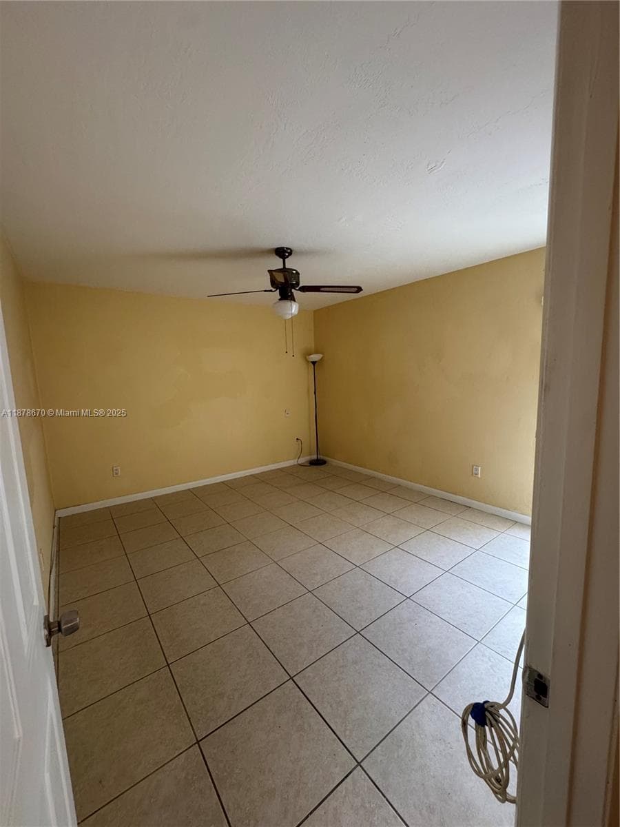 10353 N Kendall Dr BB2 photo 12