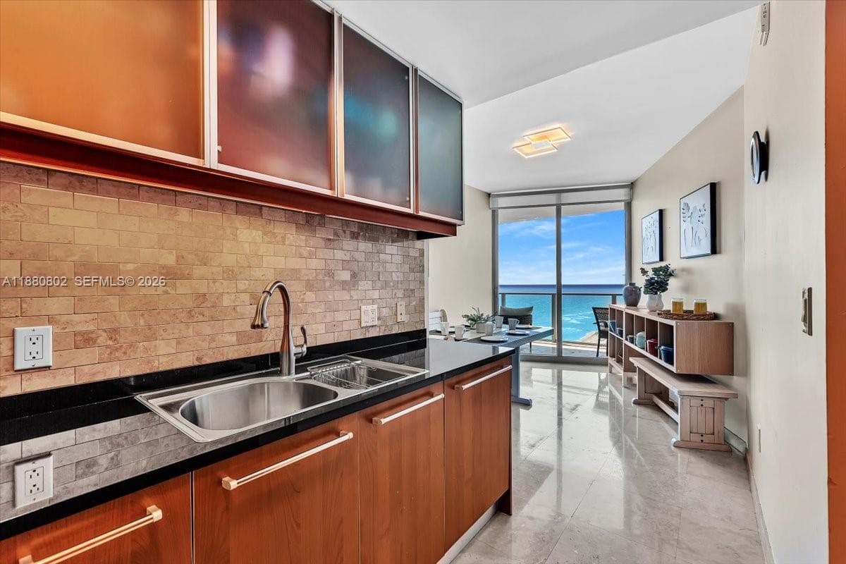 3101 S Ocean Dr 2307 photo 25