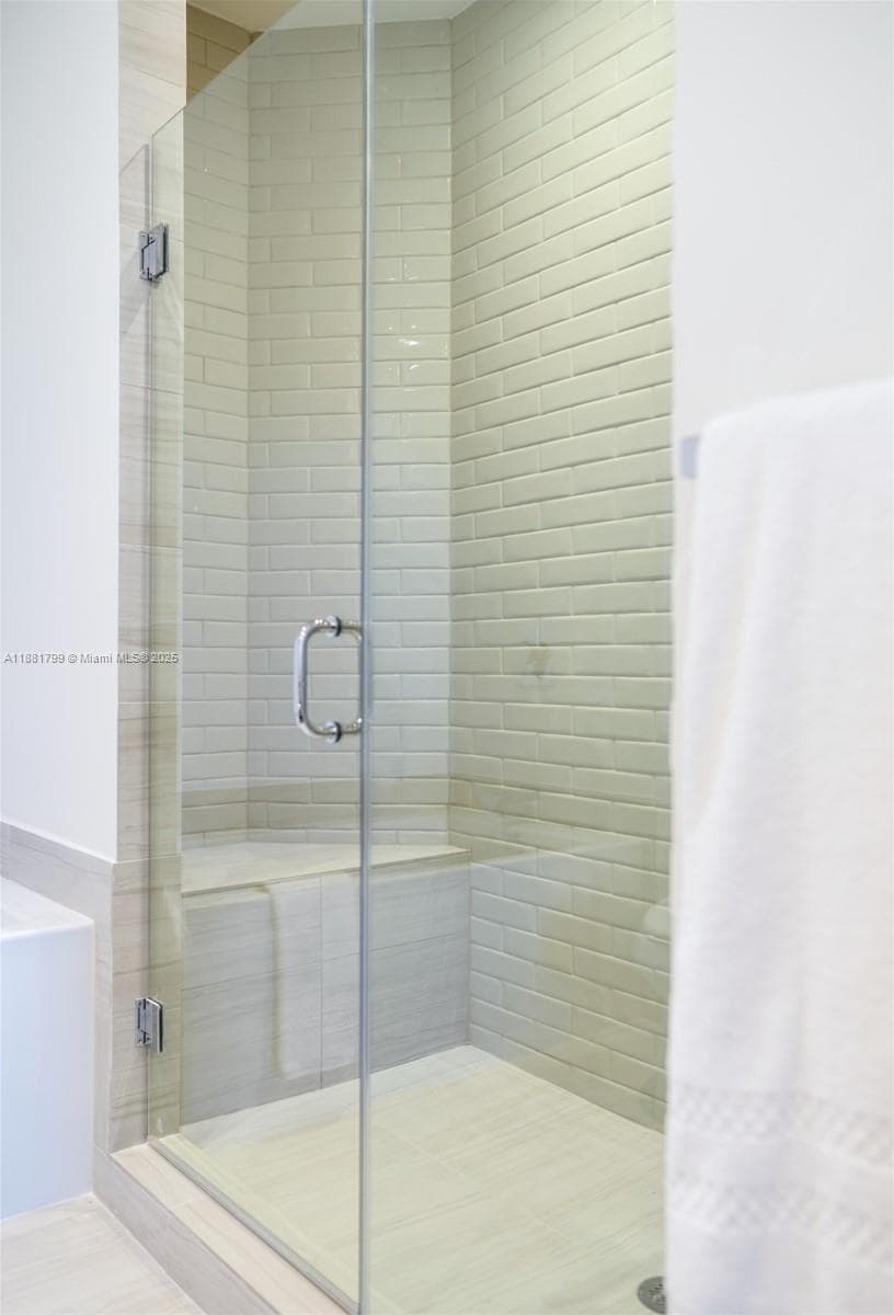 4010 S Ocean Dr R302 photo 16