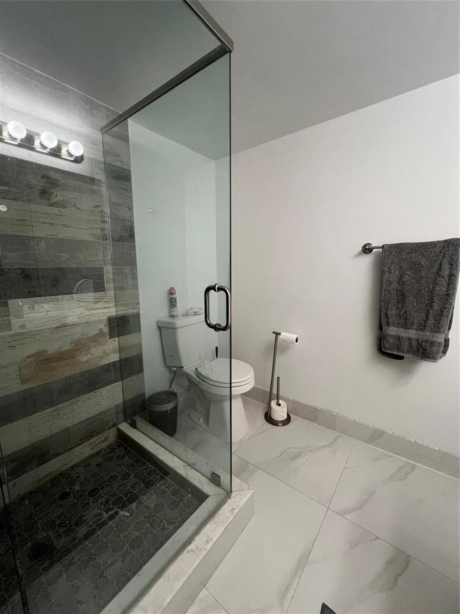 1200 Hibiscus Avenue 1501 photo 5