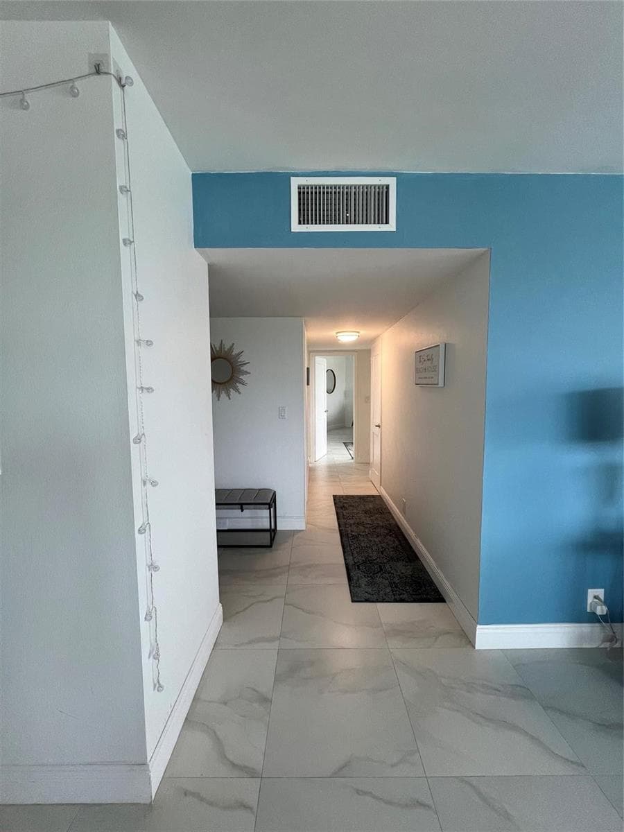 1200 Hibiscus Avenue 1501 photo 20