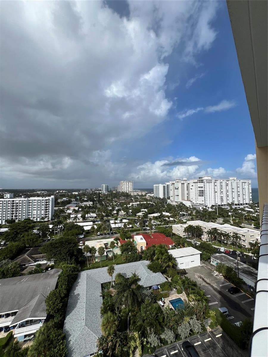 1200 Hibiscus Avenue 1501 photo 18