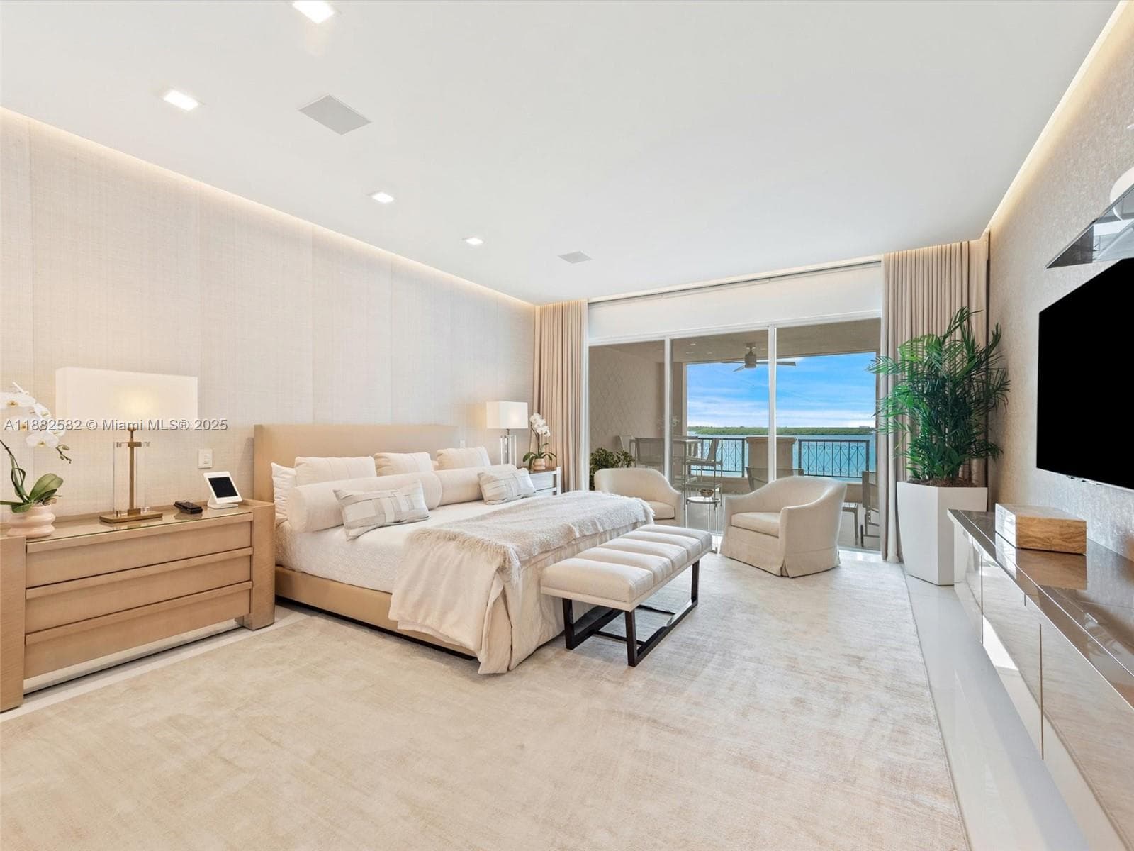 5053 Fisher Island Dr 5053 photo 20