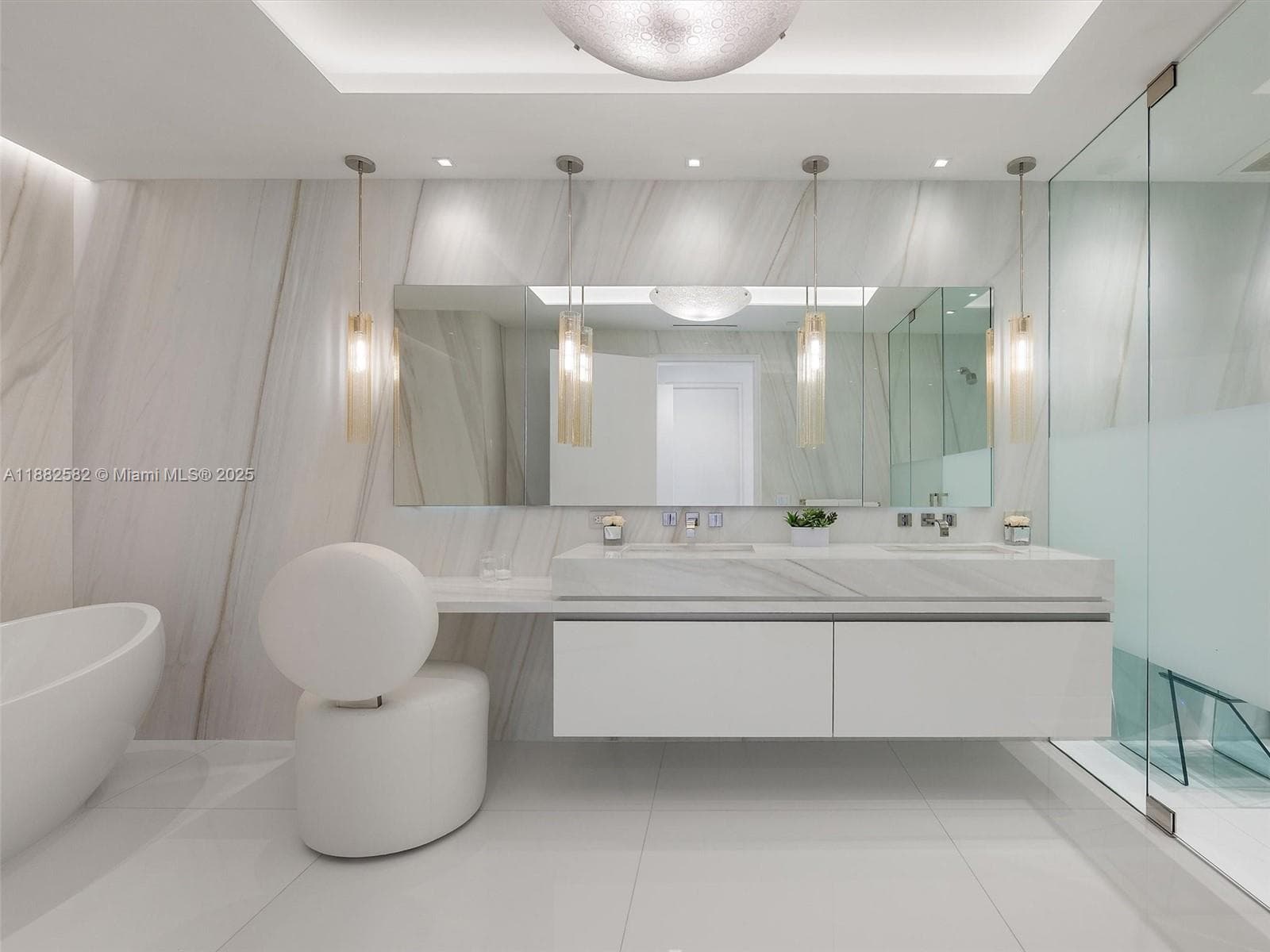 5053 Fisher Island Dr 5053 photo 24