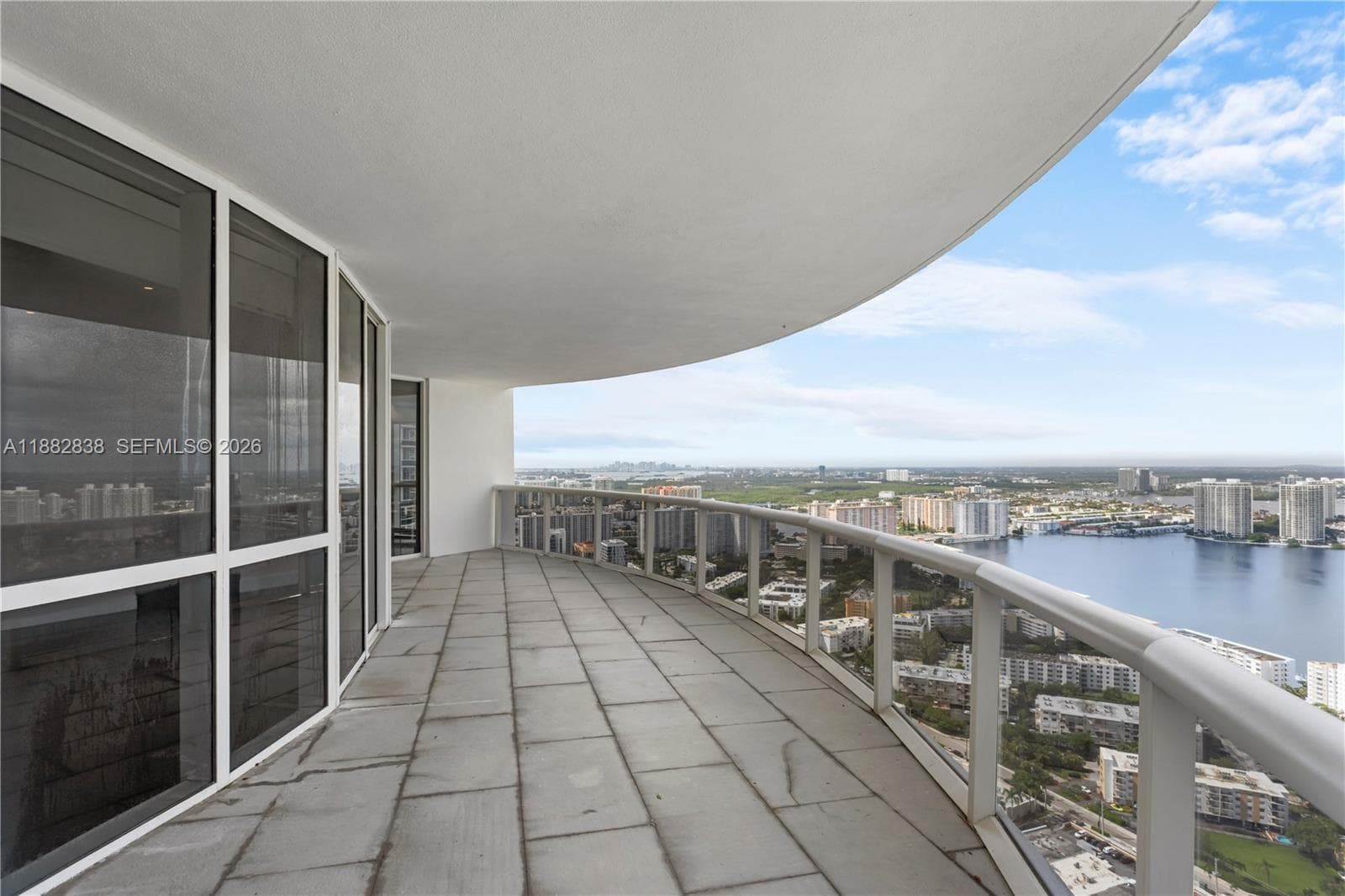 18201 Collins Ave 5301 photo 7