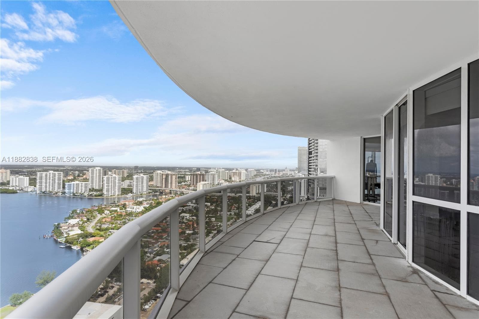 18201 Collins Ave 5301 photo 9