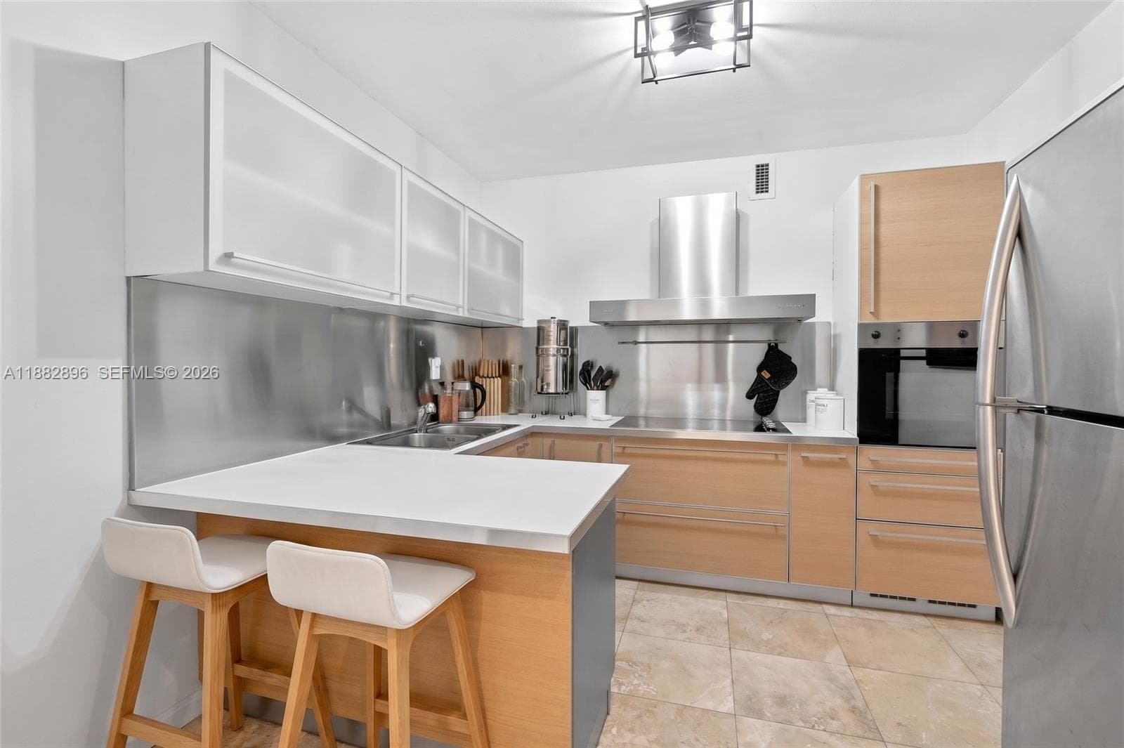 5700 Collins Ave 3M photo 15