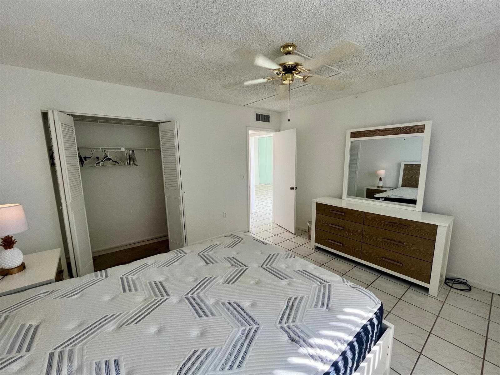 301 Croton Avenue 305 photo 9