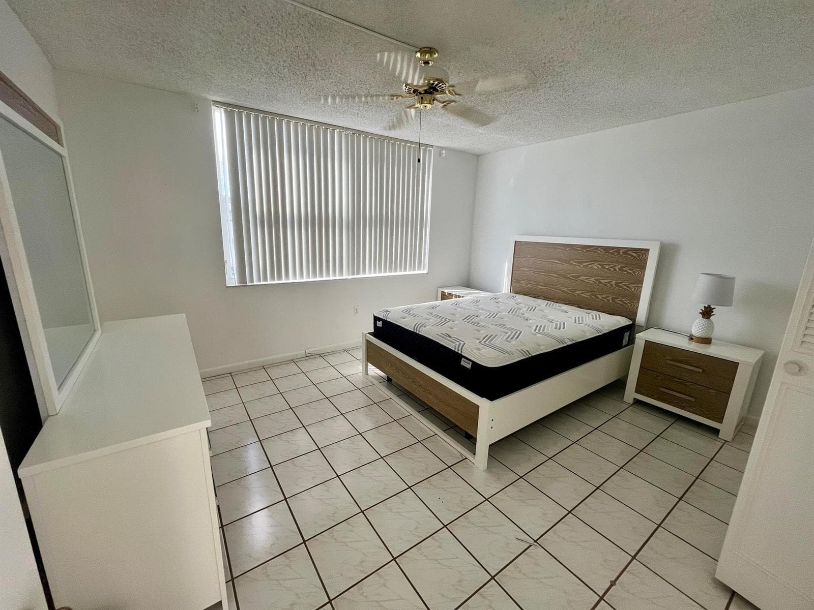 301 Croton Avenue 305 photo 8