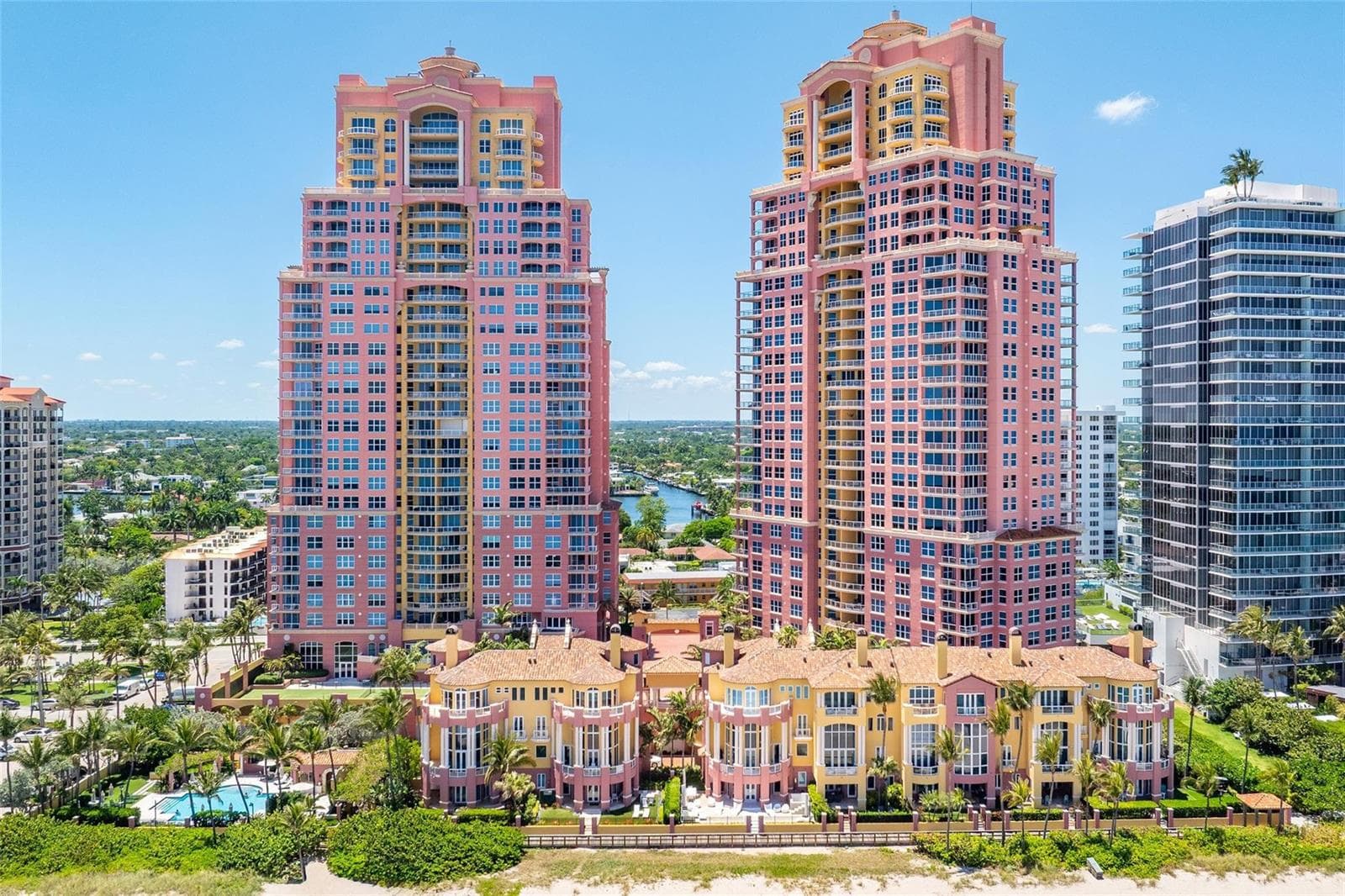 2110 N Ocean Boulevard 9A photo 1