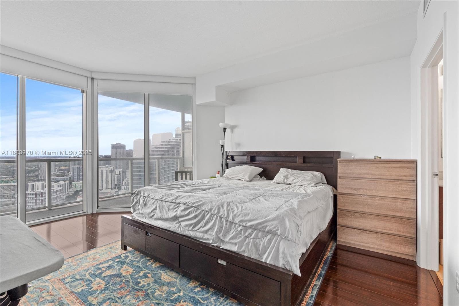 1900 N Bayshore Dr 4018 photo 19