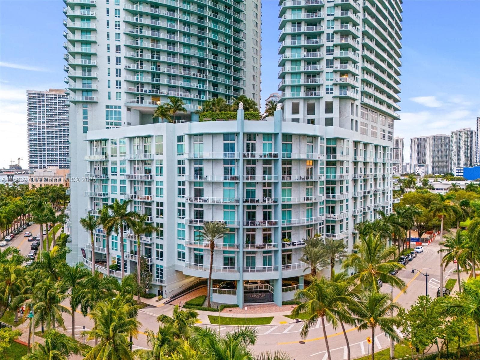 1900 N Bayshore Dr 4018 photo 4