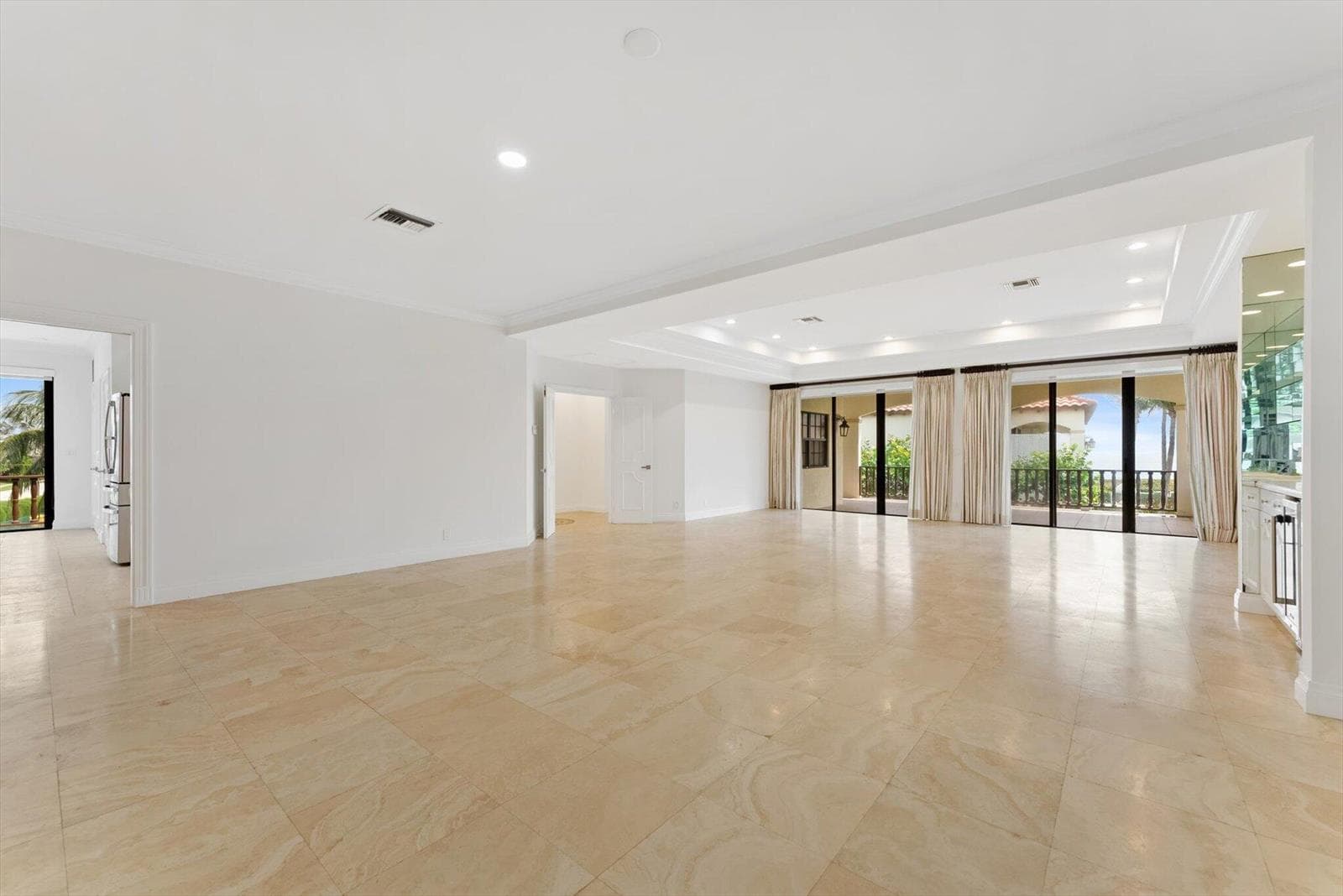 5841 N Ocean Boulevard F2 photo 14