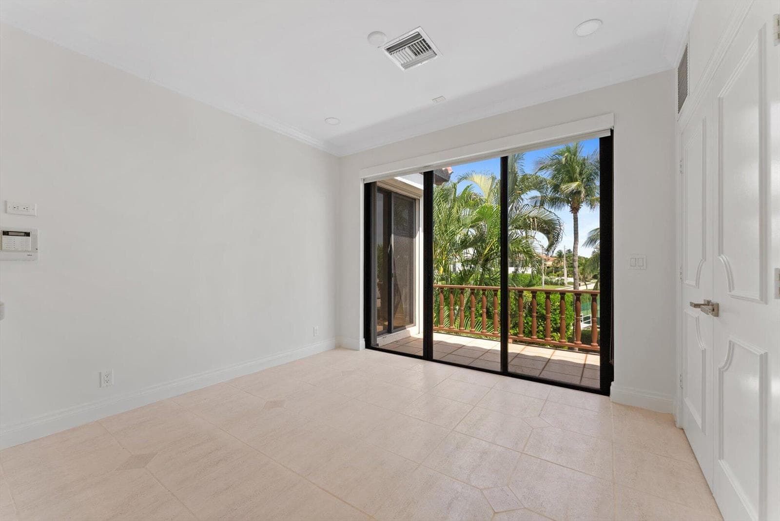 5841 N Ocean Boulevard F2 photo 19