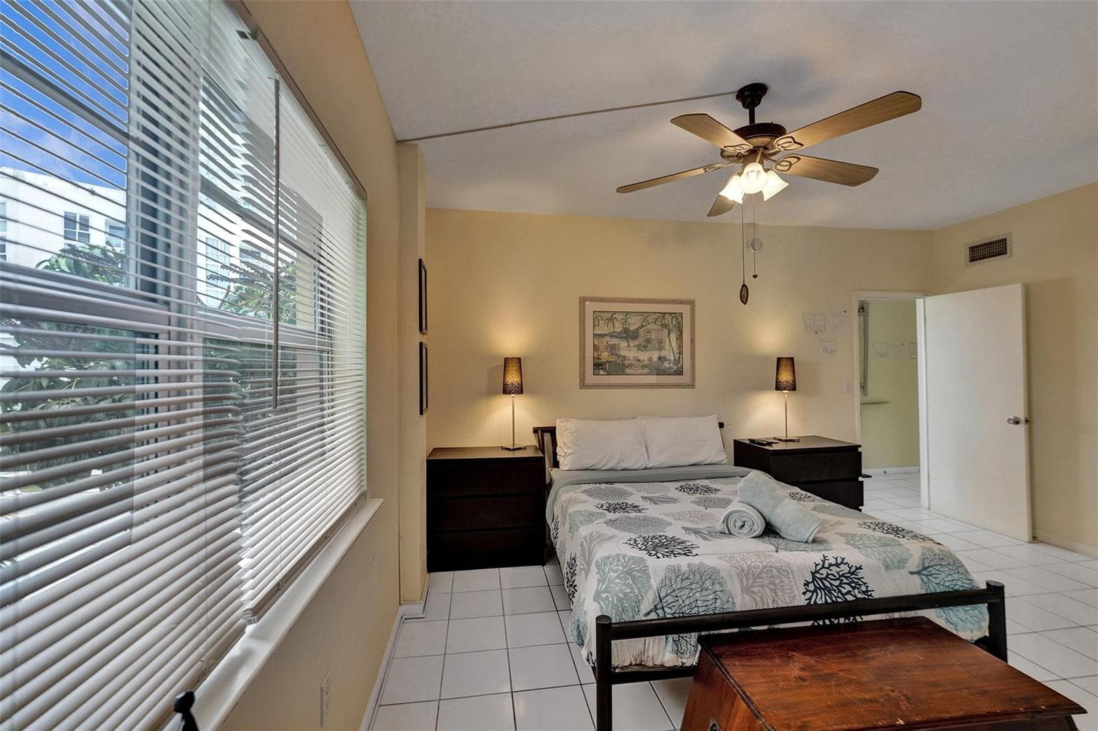 341 N Birch Road 316 photo 11