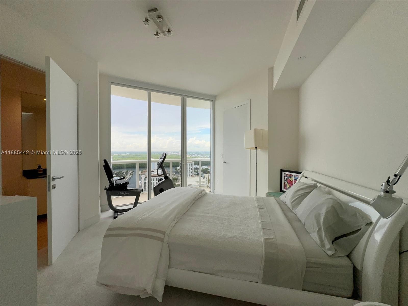 15901 Collins Ave 2406 photo 21