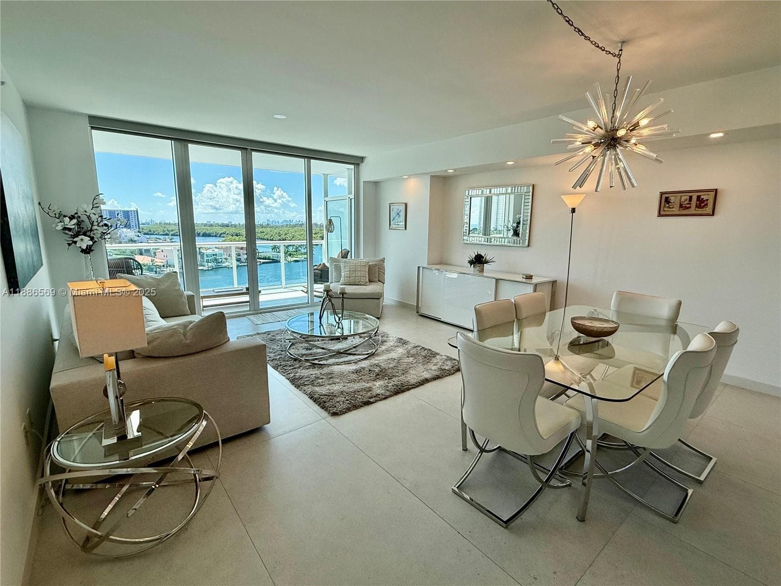 400 Sunny Isles Blvd 916 photo 2